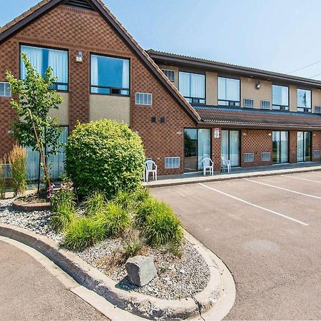Comfort Inn Moncton East Exterior foto