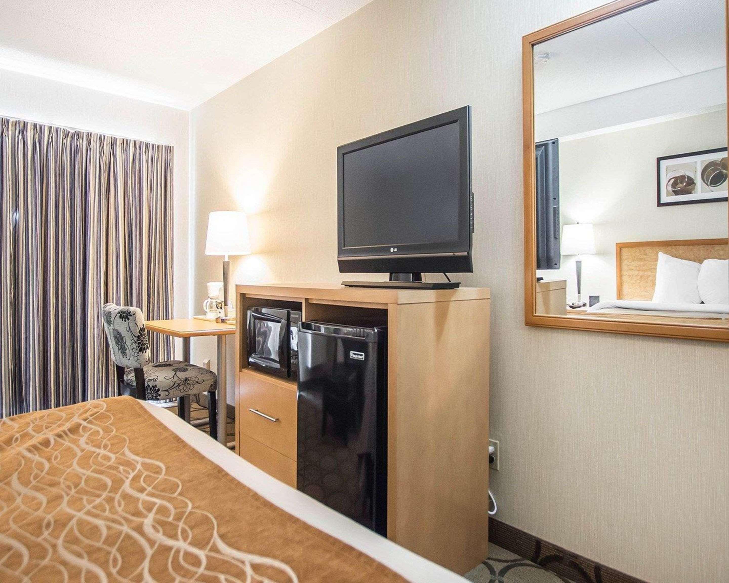 Comfort Inn Moncton East Exterior foto
