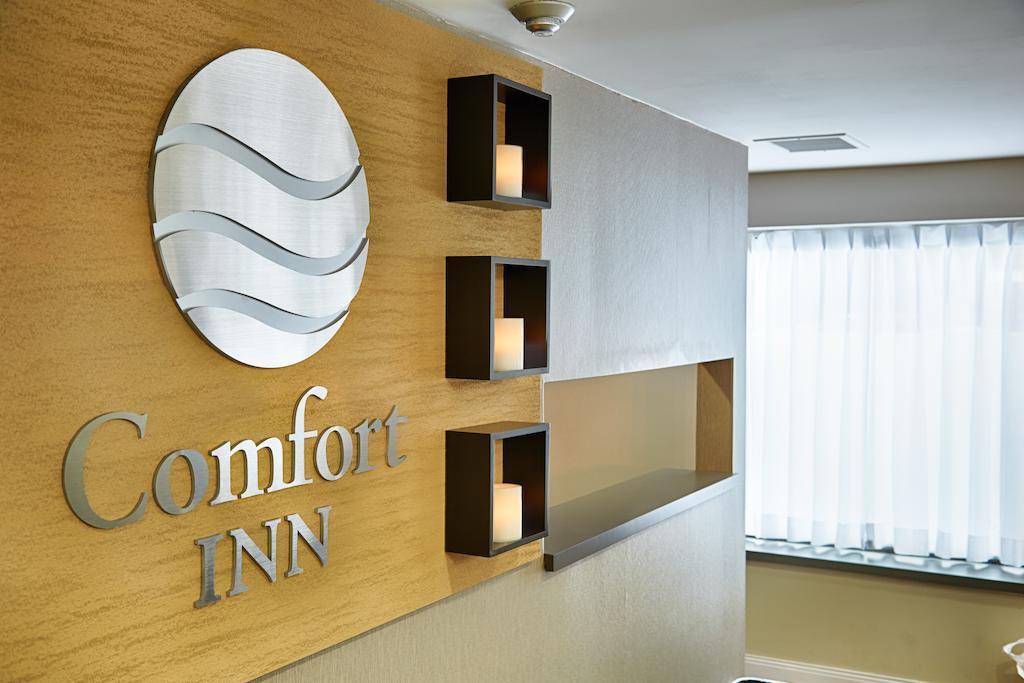 Comfort Inn Moncton East Exterior foto